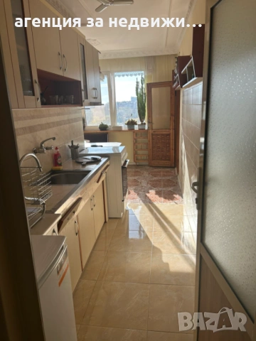 Тристаен апартамент в района на пазара, снимка 7 - Апартаменти - 53493668