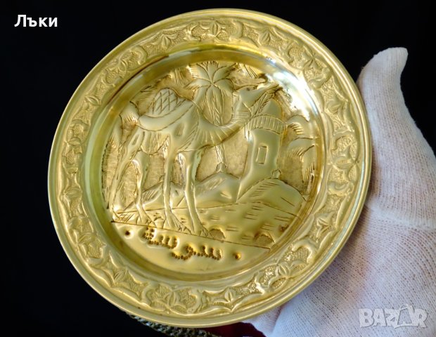 Арабска месингова чиния,пано с камила. , снимка 4 - Антикварни и старинни предмети - 40589285