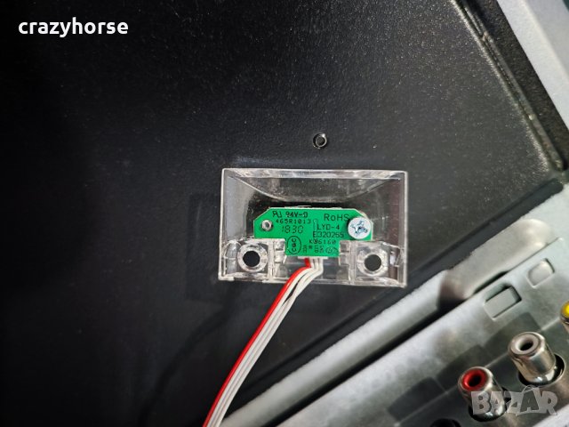 Телевизор Tesla 32K307BH със счупен LCD панел, снимка 5 - Телевизори - 43370444