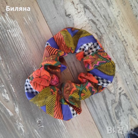 2 Рокли и скрънчи, снимка 8 - Детски рокли и поли - 33028353