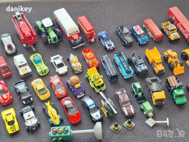 Огромна колекция от колички + бонус 3 изтрелвачки