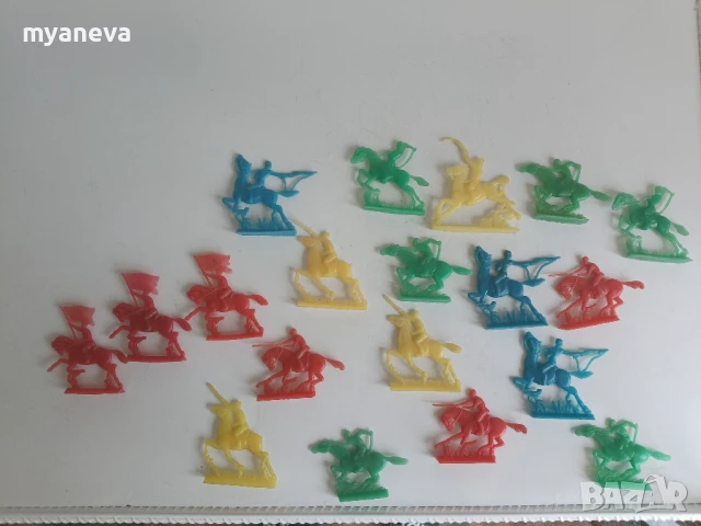 Стари , руски фигурки, червената армия, 20 броя. , снимка 9 - Фигурки - 51301068