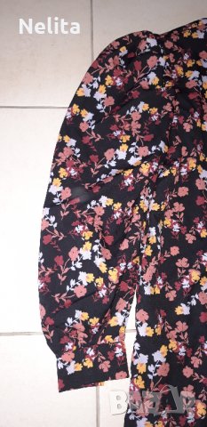 Дамска риза с висока яка - размер S, снимка 4 - Ризи - 32751890