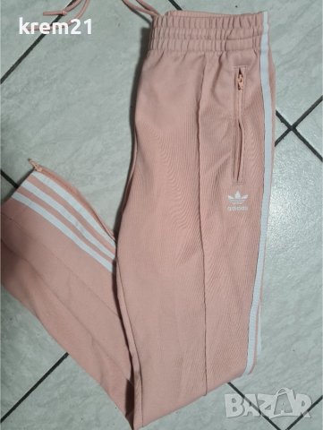 Adidas дамски екип , снимка 7 - Спортни екипи - 43626151