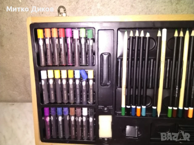 Кутия с четки моливи пастели и други за рисуване маркови на Артина, снимка 7 - Ученически пособия, канцеларски материали - 50517635