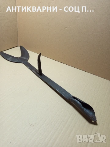 Стар Ръчно Кован Инструмент За Подрязване На Житни Класове Снопи Сено.