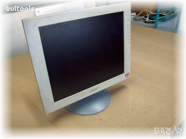 Монитор 17" SONY SDM S71R, за части, снимка 1