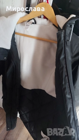 Дамско непромокаемо яке , снимка 2 - Якета - 52708523