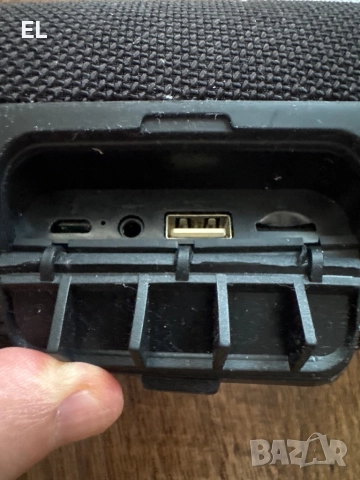 JBL колонка , снимка 3 - Bluetooth тонколони - 52351917
