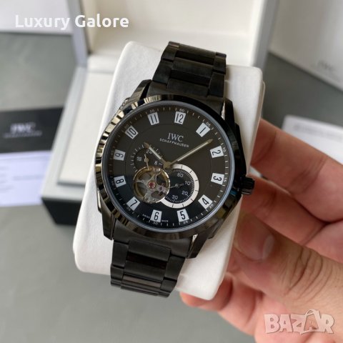 Мъжки часовник IWC Schaffhausen Universal с автоматичен механизъм