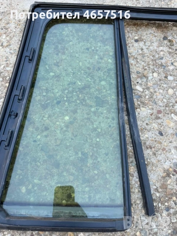 Задно ляво малко стъкло на задна лява врата на VW Touran само за 30лв., снимка 3 - Части - 52521129