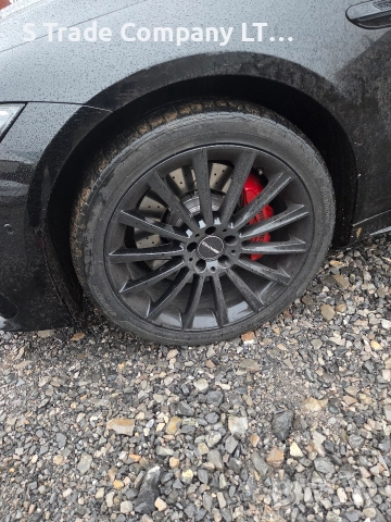 Джанти с гуми за Мерцедес Mercedes свалени от GT имат фланци