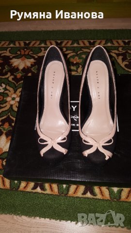 Елегантни велурени обувки NEVER 2 HOT, снимка 1 - Дамски елегантни обувки - 33598947