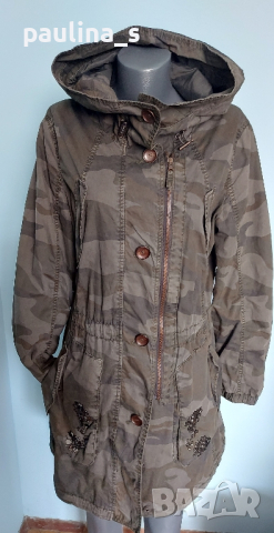 Маркова камуфлажна парка с камъни "Betty Barclay" / голям , снимка 3 - Шлифери - 44853473