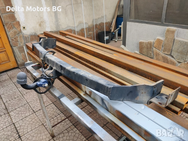 Теглич за Хюндай Санта Фе 2005-2012, снимка 2 - Части - 53171367