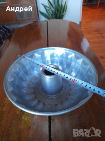 Стара Алуминиева форма за кекс #2, снимка 3 - Други ценни предмети - 43383385