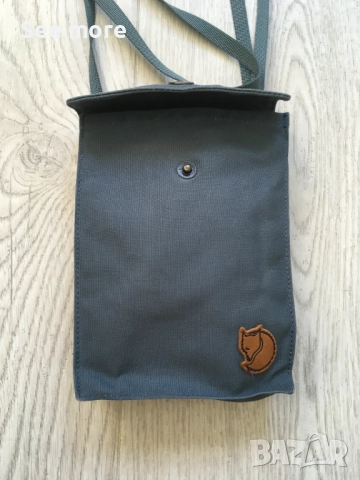 FJALLRAVEN чанта тип портмоне, снимка 4 - Чанти - 52387646