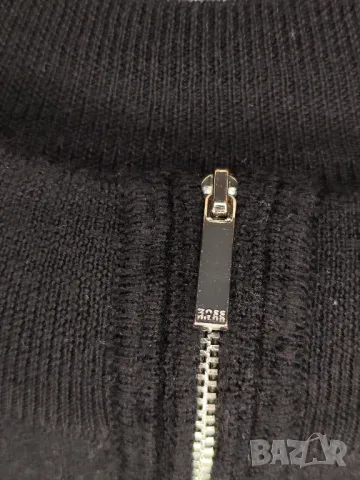 Hugo Boss оригинална мъжка вълнена жилетка М/Л , снимка 12 - Пуловери - 48280929