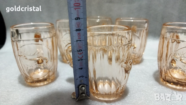 стари стъклени чаши цветно стъкло , снимка 4 - Антикварни и старинни предмети - 52673894