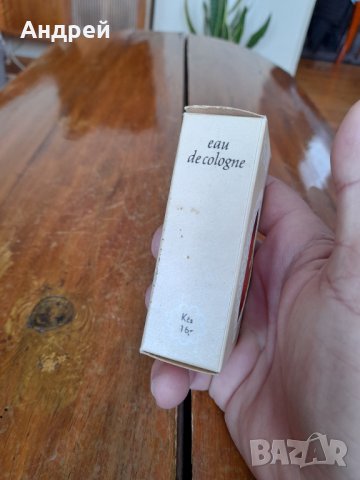 Стар одеколон Живи цветя,Zive Kvety, снимка 3 - Други ценни предмети - 35019017