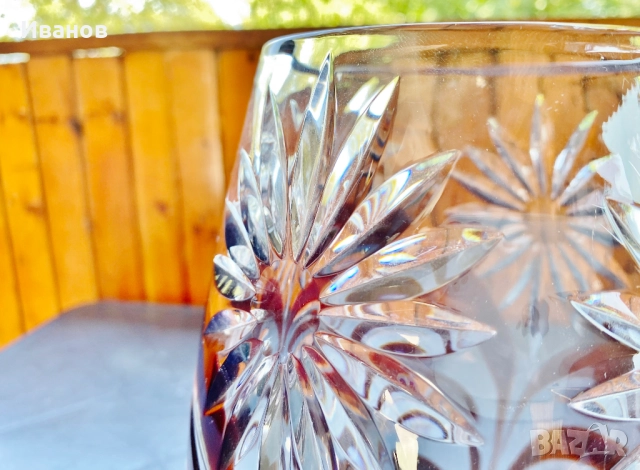Разпродажба - 30€. Нова Масивна Ръчно изработена Кристална ваза с Флорални мотиви, снимка 10 - Вази - 51480200