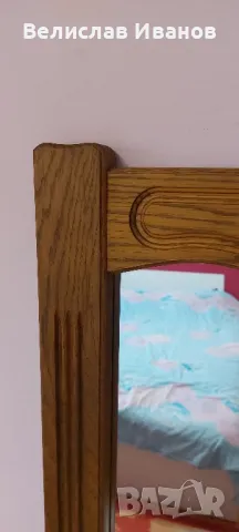 Огледало за стена с масивна дъбова рамка. Перфектно състояние, снимка 4 - Огледала - 50056729