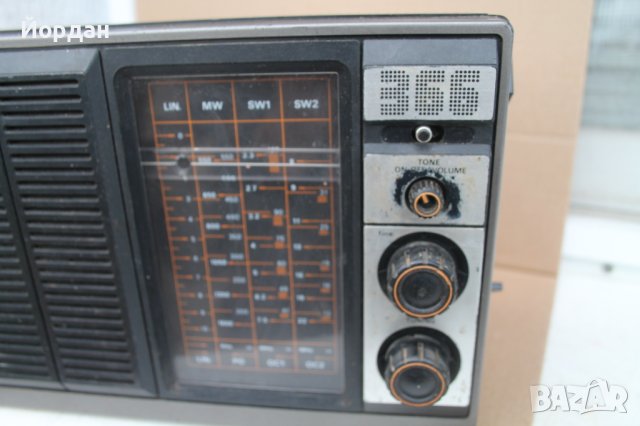 Радио ''Philips 366'', снимка 4 - Радиокасетофони, транзистори - 43944548