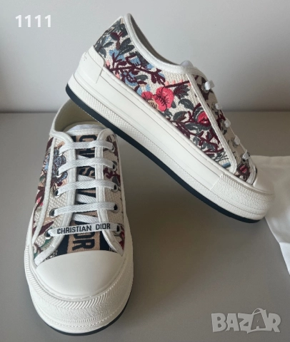 Дамски кецове Christian Dior, снимка 2 - Кецове - 51652571