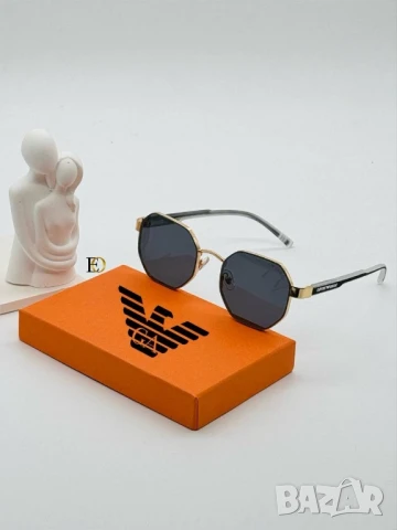 очила с калъф emporio armani gucci , снимка 12 - Слънчеви и диоптрични очила - 50627226