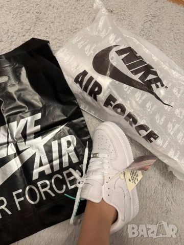 дамски маратонки NIKE, снимка 5 - Маратонки - 51440514