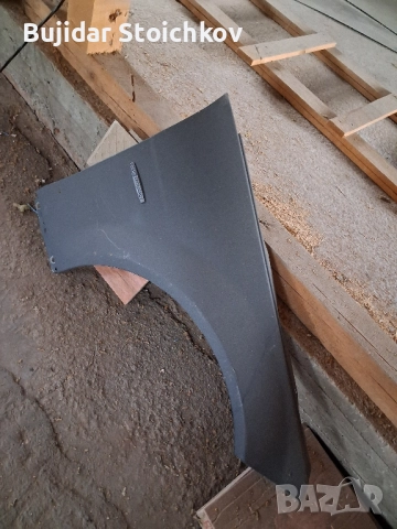 Преден десен калник за Мерцедес W204