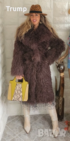 - 20 % Хит на сезона ! Чудесен подарък!Дълго палто еко косъм тип пудел, кафяво и черно 