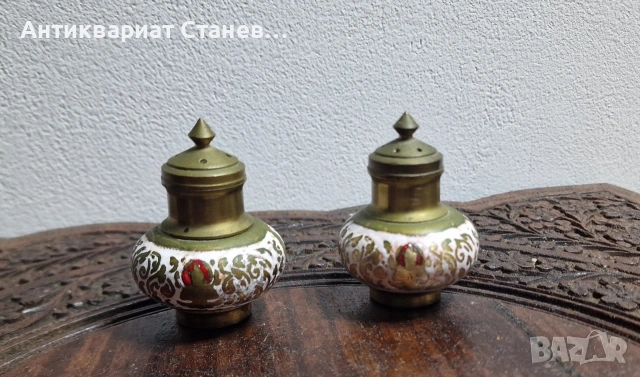 Винтидж месингови солнички