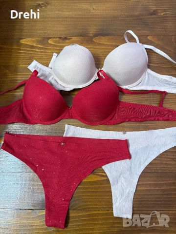 Комплект два сутиена 75Б и прашки размер М 