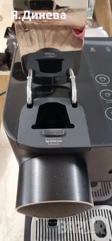 Кафемашина Delonghi Gran Lattissima с транспортен дефект , снимка 5 - Кафемашини - 49518786