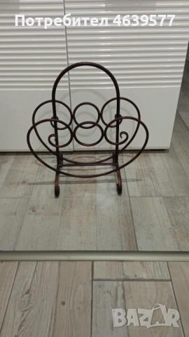 Поставка от ковано желязо за вестници, списания, папки и пр.