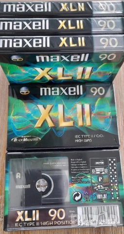 OVP чисто нови хромни касети Maxell XLII90
