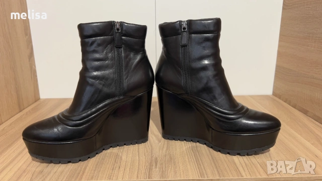 Prada  Кожени боти    , снимка 5 - Дамски боти - 53392378