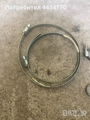 Спешно! Голяма кутия с части за майстори – Ключове, планки, крачета и др., снимка 3 - Други - 53309711