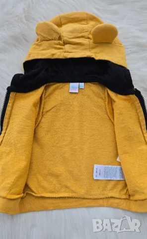 Бебешки елек Мечо Пух 6-9 месеца , снимка 3 - Бебешки якета и елеци - 50382378