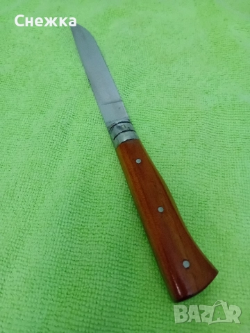 чисто нов неповторим нож