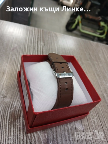 Дамски Часовник Jean Bellecour с кутия, снимка 4 - Дамски - 52915285