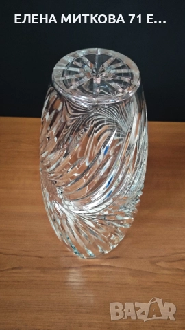 Тежка и голяма овална ваза ръчно рязан кристал, снимка 8 - Вази - 52900502