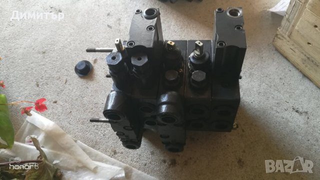 Хидравличен разпределител за Komatsu на части, снимка 5 - Индустриална техника - 36856392