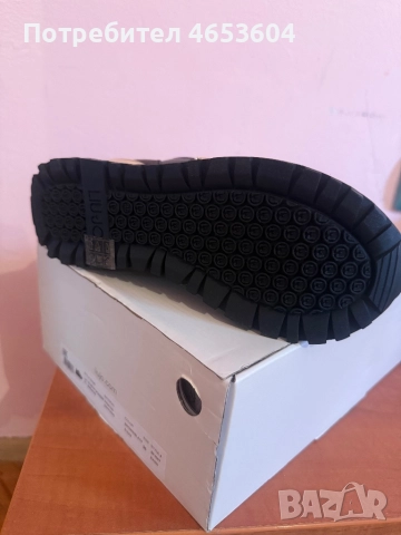 Сникърси Liu Jo, снимка 3 - Дамски ежедневни обувки - 52443658