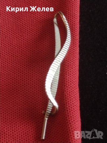 Модерна игла щтипка за вратовръзка перфектно състояние 30411