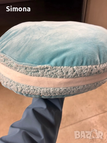 Мека възглавница тип макарон, снимка 2 - Възглавници - 52321416