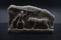 Ръчно изработена мраморна статуя на гладиатор, който се бие с див звяр, снимка 1 - Статуетки - 40371812