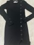 Елегантна черна къса рокля размер S, снимка 1 - Рокли - 44059337