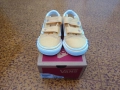 Чисто нови бебешки кецове Vans, с кутията! Размер: 19., снимка 2